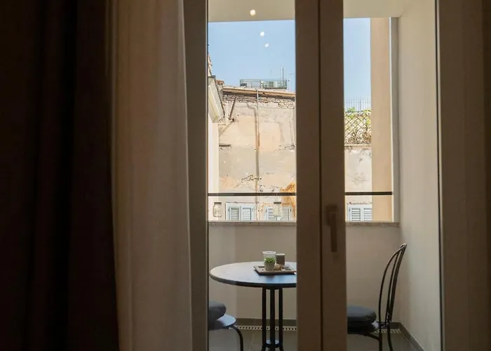 Imperium Trevi 4*